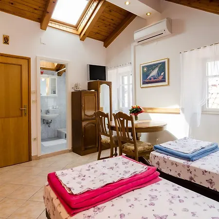 Beato Casa de hóspedes 3*